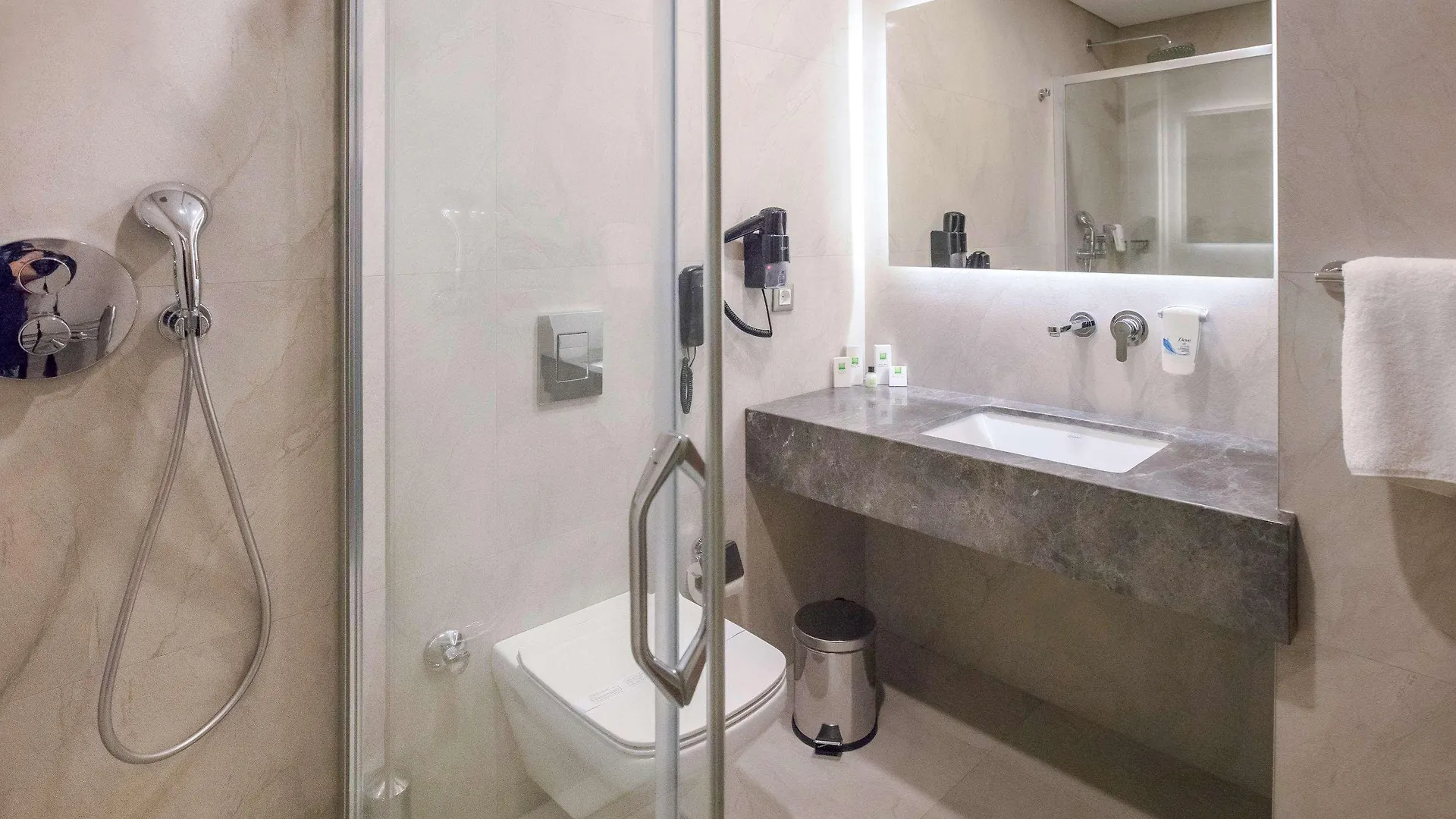 ****  Hotel Ibis Styles Izmir Bornova Turecko