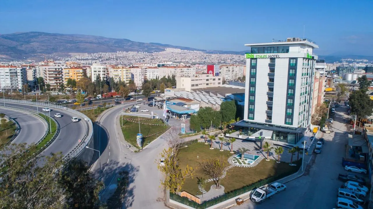 Hotel Ibis Styles Izmir Bornova 4*,  Turecko